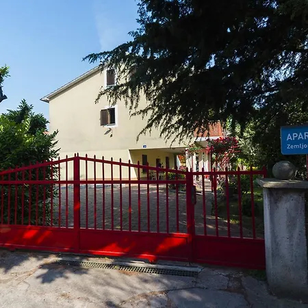 Milica Apartment Umag